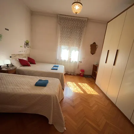 旅途之家 * מסטרה