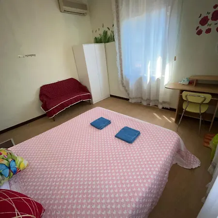 Alloggio in famiglia 旅途之家 Mestre