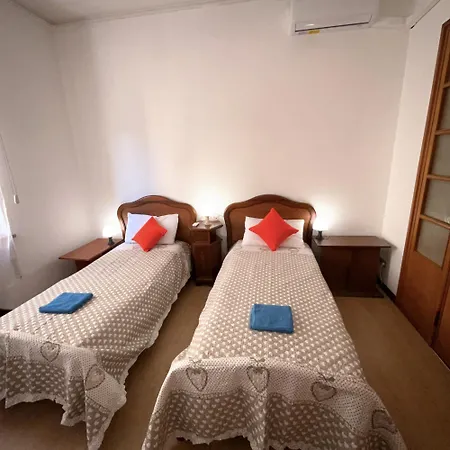 Habitación en casa particular 旅途之家