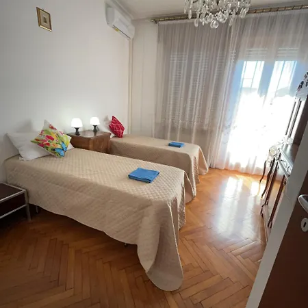 Homestay szállás 旅途之家 Mestre